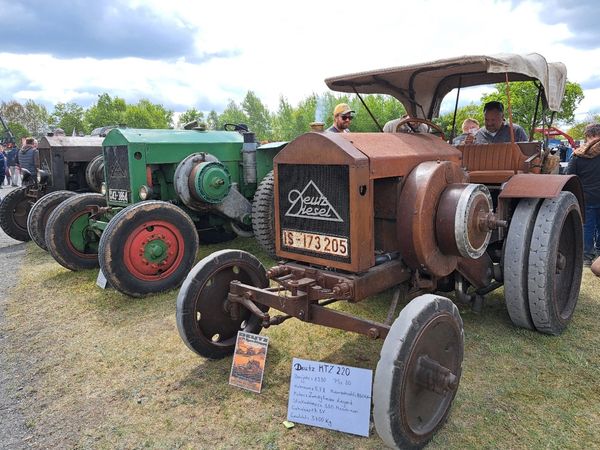 Deutz MTZ 220